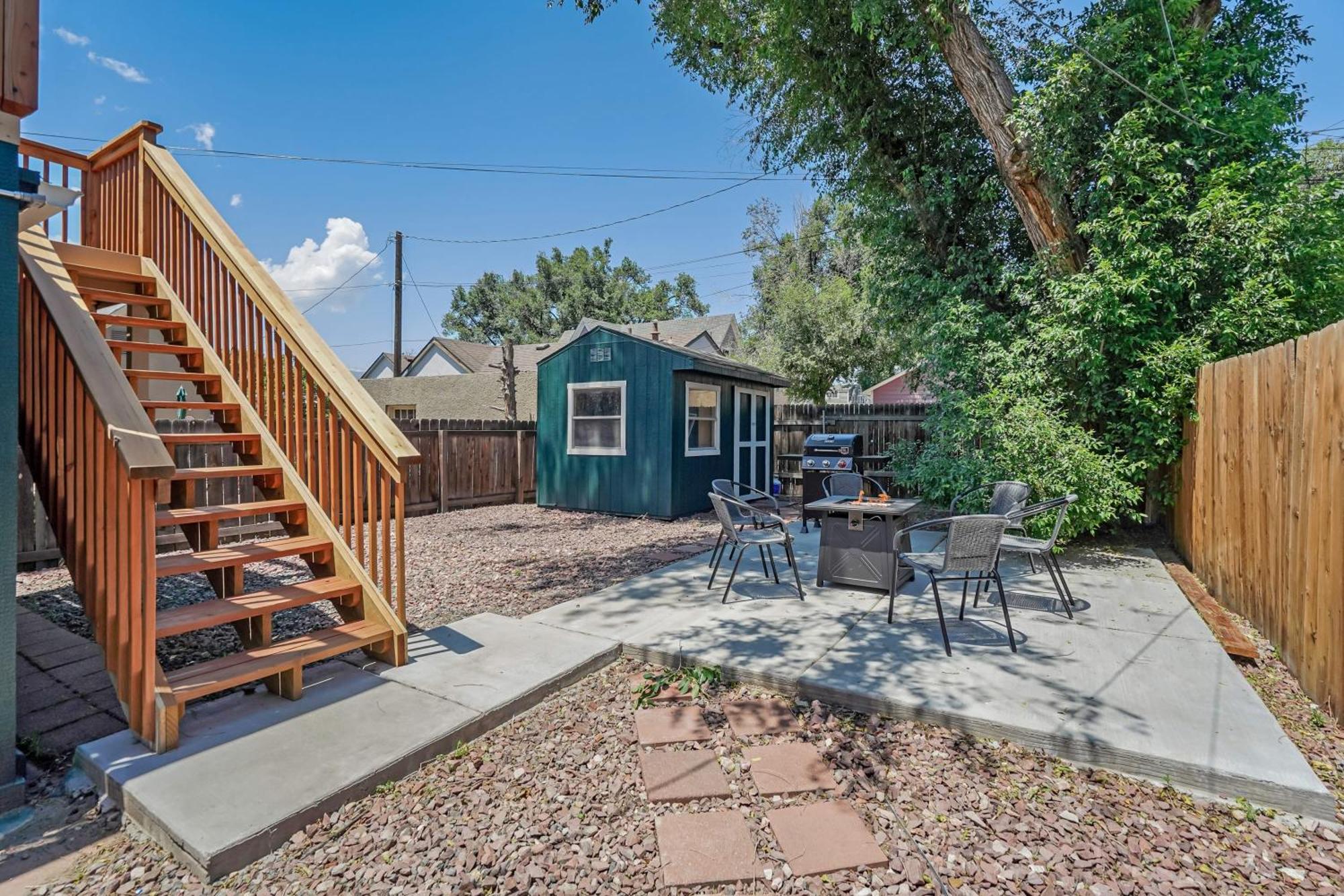 Вилла Neighborly Heights - Downtown King Bbq Fire Pit Колорадо-Спрингс Экстерьер фото